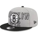 szara-i-czarna-czapka-z-plaskim-daszkiem-snapback-9fifty-draft-edition-2023-brooklyn-nets-nba-od-new-era