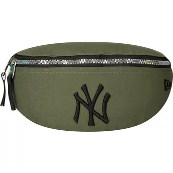 Zielona nerka z czarnym logo Mini New York Yankees MLB od New Era
