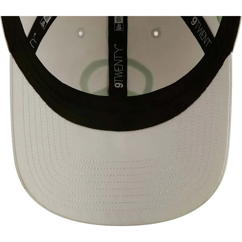 czapki-curva-bialy-tasma-regulowana-9twenty-new-era