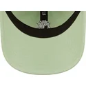 czapka-z-daszkiem-jasnozielona-regulowana-z-zielonym-logo-9twenty-mini-logo-new-york-yankees-mlb-od-new-era