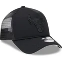 czarna-czapka-trucker-z-czarnym-logo-9forty-a-frame-all-day-trucker-chicago-bulls-nba-od-new-era