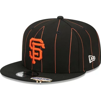 Czarna płaskokształtna czapka snapback 9FIFTY Pinstripe Visor Clip od San Francisco Giants MLB od New Era