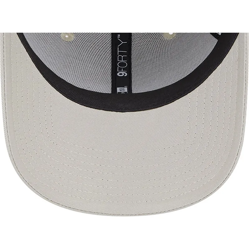 czapki-curva-bezowy-tasma-regulowana-9forty-seasonal-vespa-piaggio-new-era
