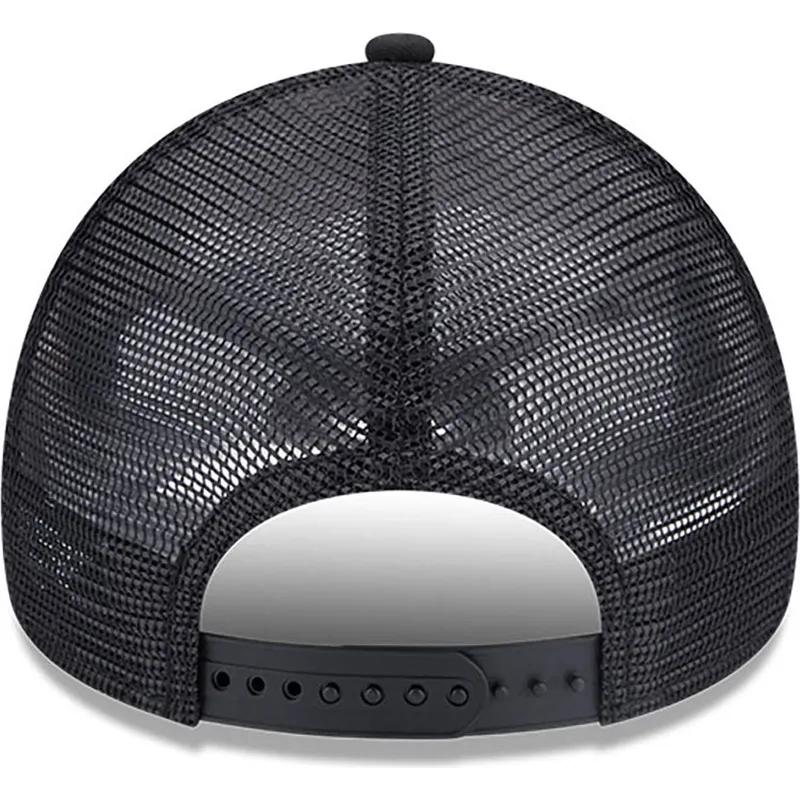 czapki-curva-czarny-snapback-a-frame-new-era