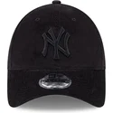 czarna-regulowana-czapka-z-zakrzywionym-daszkiem-z-czarnym-logo-9forty-cord-new-york-yankees-mlb-od-new-era