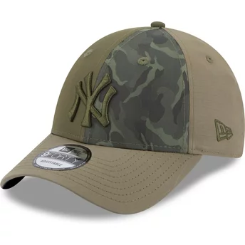 Zielona, regulowana czapka z zielonym logo 9FORTY Multi Texture New York Yankees MLB od New Era