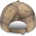 regulowana-brazowa-czapka-z-zakrzywionym-daszkiem-9twenty-check-od-new-era