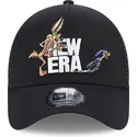 czapki-curva-czarny-snapback-a-frame-coyote-y-correcaminos-looney-tunes-new-era