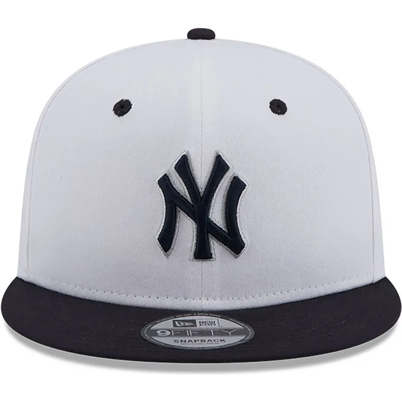 biala-i-granatowa-plaska-czapka-snapback-z-granatowym-logo-9fifty-white-crown-patch-new-york-yankees-mlb-new-era
