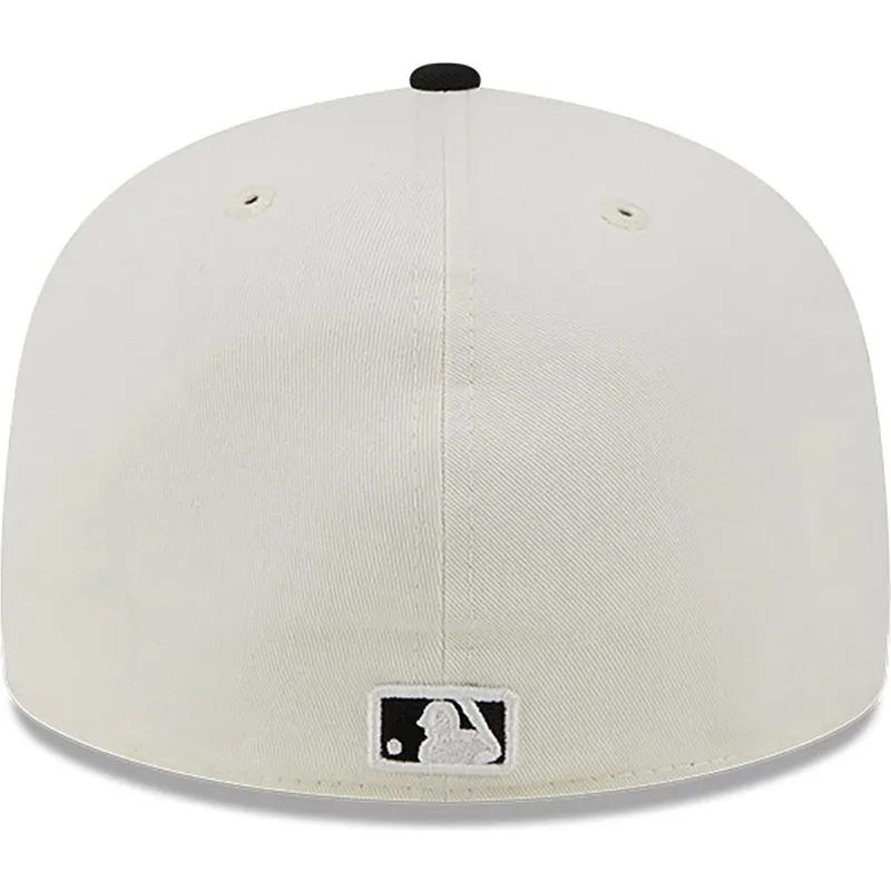 czapki-plana-bialy-dopasowany-59fifty-championships-new-york-yankees-mlb-new-era