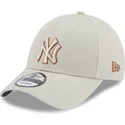 czapki-curva-bezowy-tasma-regulowana-9forty-team-outline-new-york-yankees-mlb-new-era