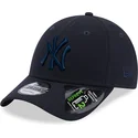 czapki-curva-granatowy-tasma-regulowana-9forty-repreve-new-york-yankees-mlb-new-era