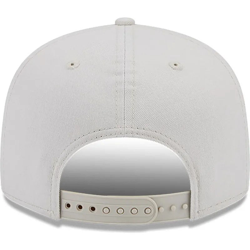 czapki-plana-bezowy-snapback-marron-9fifty-league-essential-new-york-yankees-mlb-new-era
