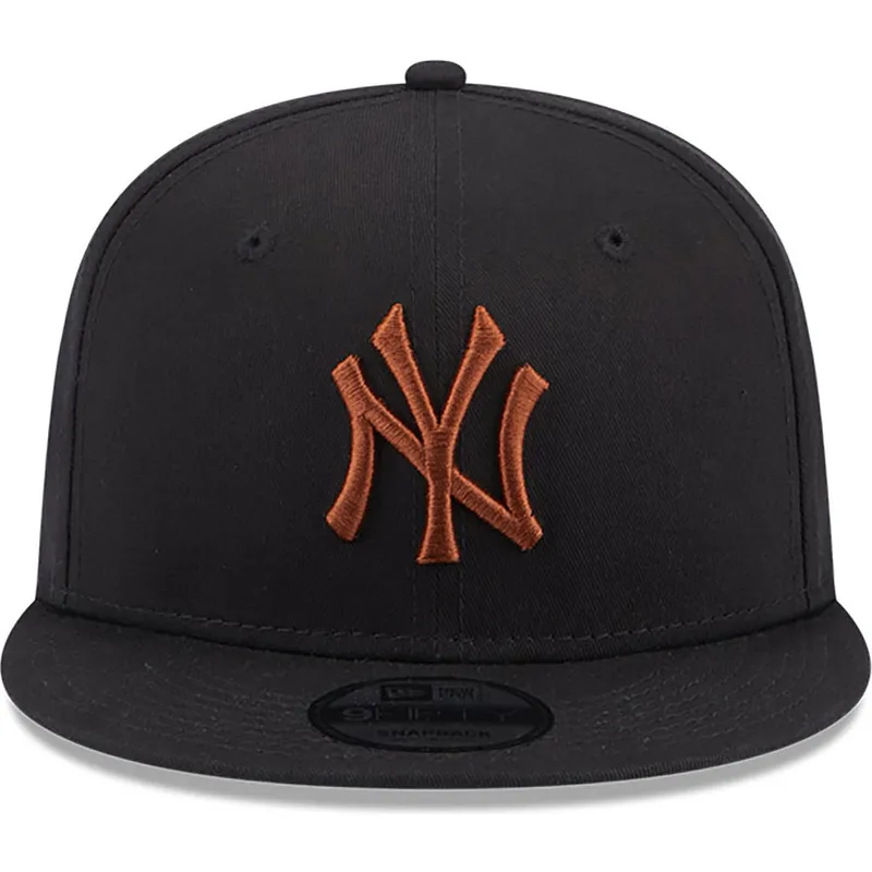 czapki-plana-czarny-snapback-marron-9fifty-league-essential-new-york-yankees-mlb-new-era