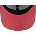 regulowana-jasnorozowa-czapka-z-zakrzywionym-daszkiem-9forty-league-essential-new-york-yankees-mlb-od-new-era