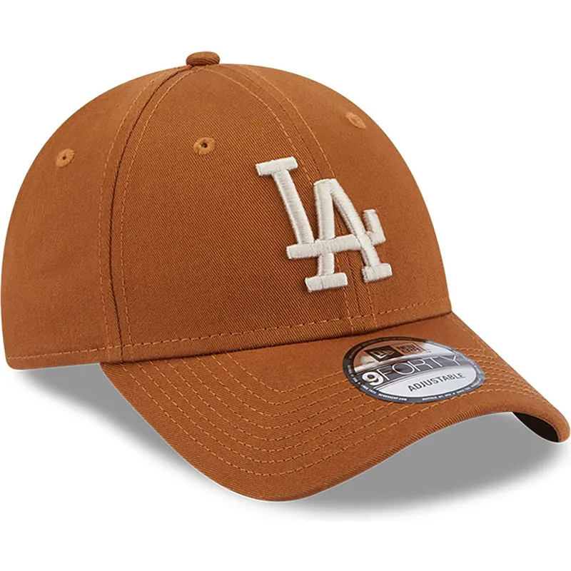 czapki-curva-brazowy-tasma-regulowana-9forty-league-essential-los-angeles-dodgers-mlb-new-era czapki-curva-brazowy-tasma-regulowana-9forty-league-essential-los-angeles-dodgers-mlb-new-era