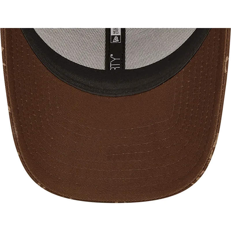 czapki-curva-brazowy-tasma-regulowana-9forty-monogram-new-york-yankees-mlb-new-era