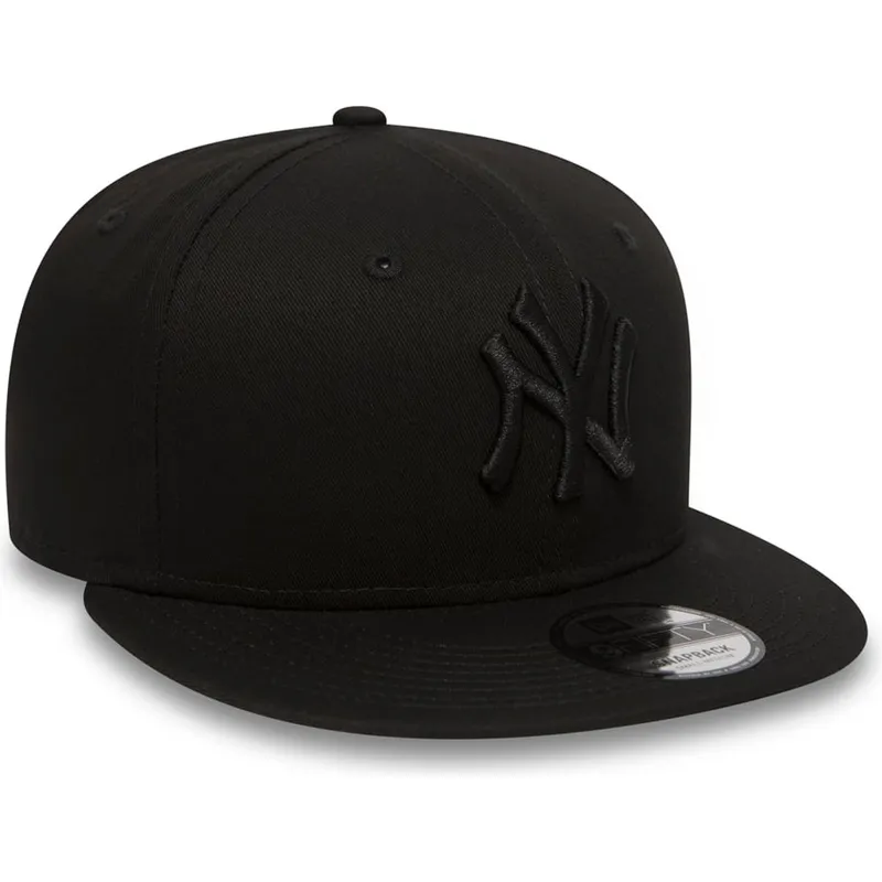 czarna-plaska-czapka-snapback-9fifty-black-on-black-new-york-yankees-mlb-new-era