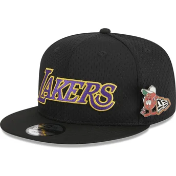 Czarna płaska czapka snapback 9FIFTY Post-Up Pin Los Angeles Lakers NBA New Era