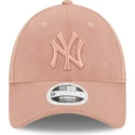 czapki-curva-roz-tasma-regulowana-9forty-velour-new-york-yankees-mlb-new-era