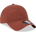 czapki-curva-brazowy-tasma-regulowana-9twenty-mini-new-york-yankees-mlb-new-era