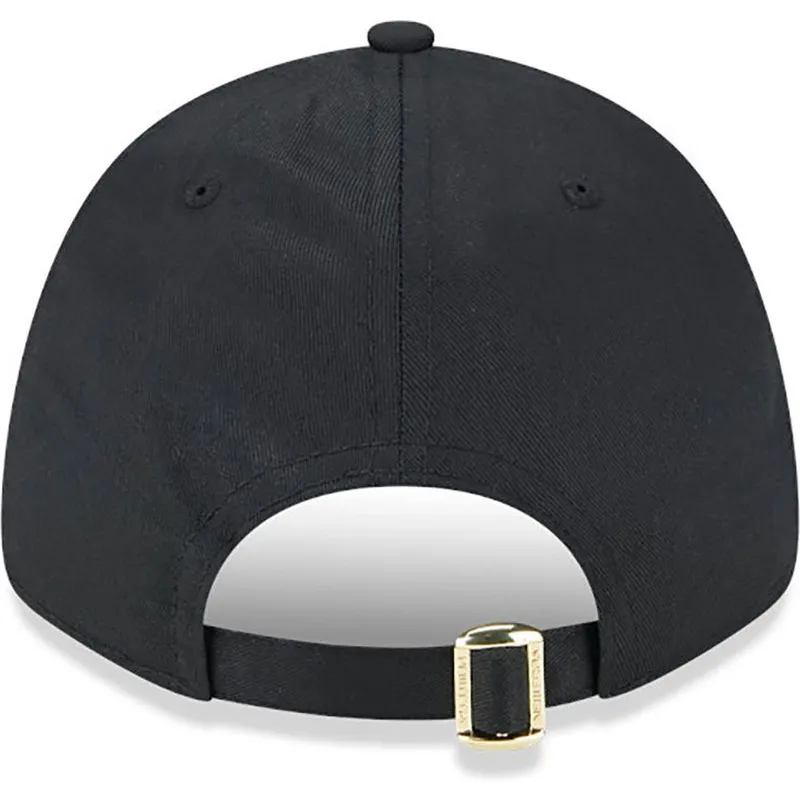 czapki-curva-czarny-tasma-regulowana-9forty-pin-chicago-bulls-nba-new-era czapki-curva-czarny-tasma-regulowana-9forty-pin-chicago-bulls-nba-new-era