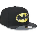 czapki-plana-czarny-snapback-dla-dziecka-9fifty-batman-dc-comics-new-era