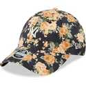 regulowana-granatowa-czapka-z-zakrzywionym-daszkiem-dla-kobiet-9forty-floral-cord-new-york-yankees-mlb-od-new-era