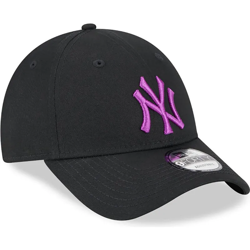 czapki-curva-czarny-tasma-regulowana-9forty-league-essential-new-york-yankees-mlb-new-era