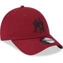 czapki-curva-czerwony-tasma-regulowana-negro-9forty-league-essential-new-york-yankees-mlb-new-era
