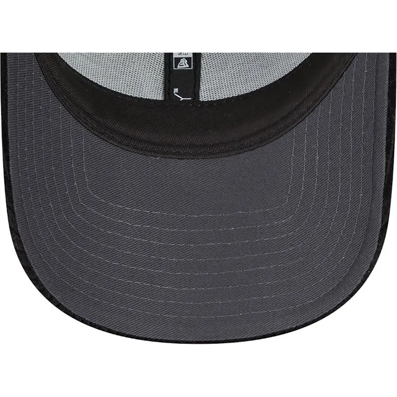 czapki-curva-czarny-tasma-regulowana-9forty-wide-cord-new-york-yankees-mlb-new-era