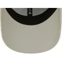 bezowa-czapka-z-zakrzywionym-daszkiem-regulowana-9forty-wide-cord-new-york-yankees-mlb-od-new-era