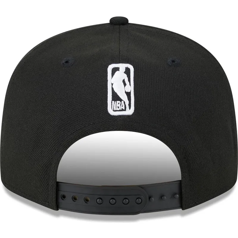 czarna-plaska-czapka-snapback-9fifty-tip-off-2023-los-angeles-lakers-nba-new-era