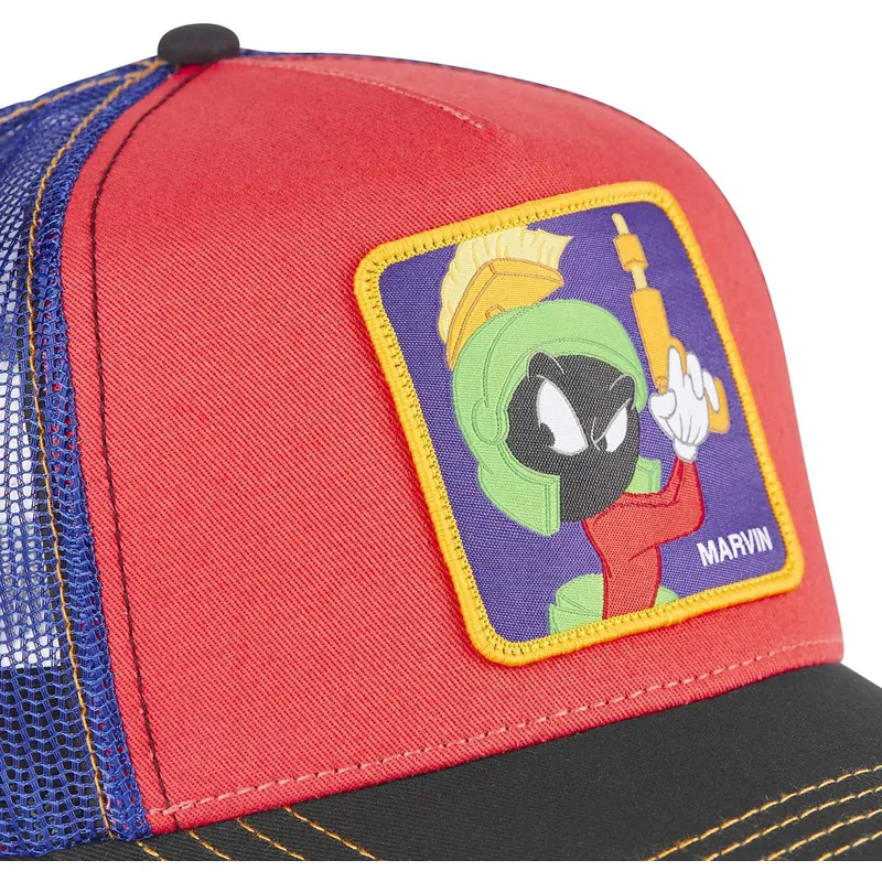 czapki-curva-czerwony-snapback-marvin-marsjanczyk-looney-tunes-capslab czapki-curva-czerwony-snapback-marvin-marsjanczyk-looney-tunes-capslab