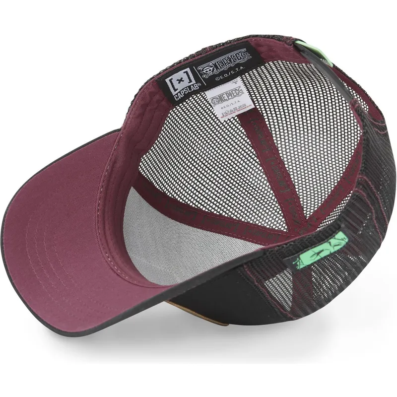 czapki-curva-czarny-snapback-roronoa-zoro-one-piece-capslab