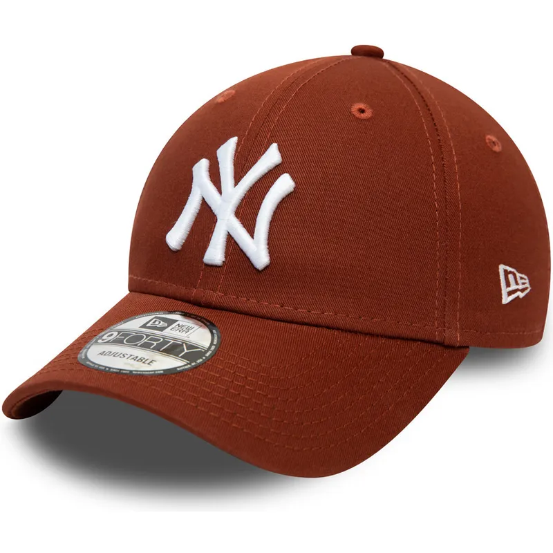czapki-curva-brazowy-tasma-regulowana-9forty-league-essential-new-york-yankees-mlb-new-era