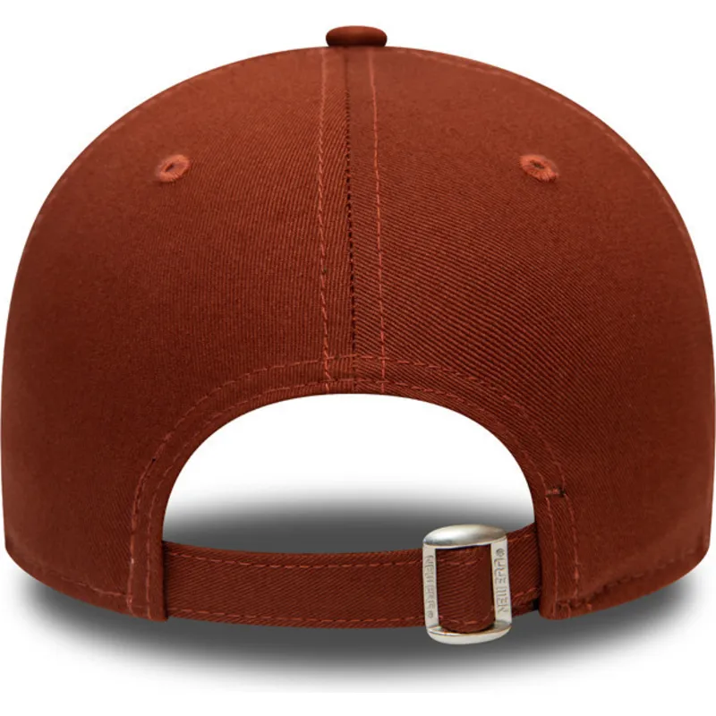 czapki-curva-brazowy-tasma-regulowana-9forty-league-essential-new-york-yankees-mlb-new-era