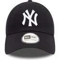 granatowa-regulowana-czapka-z-zakrzywionym-daszkiem-9twenty-league-essential-new-york-yankees-mlb-new-era