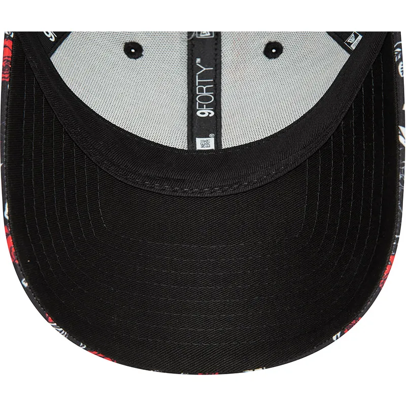 czarna-i-czerwona-regulowana-czapka-z-zakrzywionym-daszkiem-9forty-floral-all-over-print-manchester-united-football-club-premier