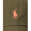 zielona-czapka-z-daszkiem-z-regulacja-i-pomaranczowym-logo-cotton-chino-classic-sport-od-polo-ralph-lauren