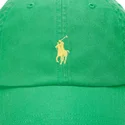 zielona-czapka-z-daszkiem-z-regulacja-i-zoltym-logo-cotton-chino-classic-sport-od-polo-ralph-lauren