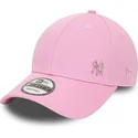 rozowa-czapka-z-zakrzywionym-daszkiem-snapback-9forty-flawless-new-york-yankees-mlb-od-new-era