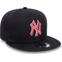 czapki-plana-granatowy-snapback-9fifty-outline-new-york-yankees-mlb-new-era
