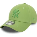 czapki-curva-zielony-tasma-regulowana-9forty-league-essential-new-york-yankees-mlb-new-era