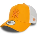 pomaranczowo-biala-czapka-trucker-z-pomaranczowym-logo-a-frame-league-essential-new-york-yankees-mlb-od-new-era