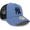 niebieska-czapka-trucker-z-granatowym-logo-a-frame-league-essential-new-york-yankees-mlb-od-new-era