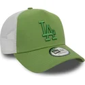 zielono-biala-czapka-trucker-z-zielonym-logo-a-frame-league-essential-los-angeles-dodgers-mlb-od-new-era