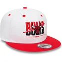 czapka-z-plaskim-daszkiem-bialo-czerwona-snapback-9fifty-white-crown-chicago-bulls-nba-new-era