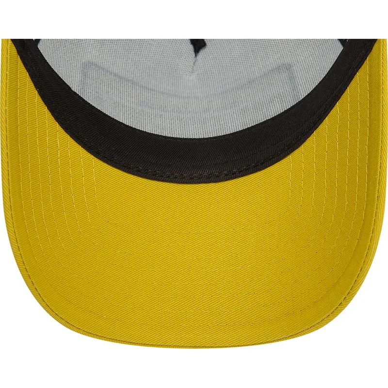 czapki-curva-wielokolorowy-snapback-a-frame-new-era