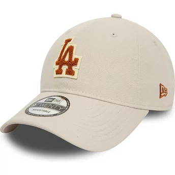 New Era Curved Brim Brown Logo 9TWENTY Boucle Los Angeles Dodgers MLB Beige Adjustable Cap